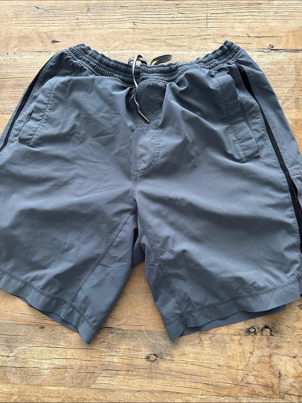 lululemon athletica Men's Athletic Shorts - Slate Gray